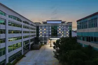 戴斯精選溫德姆酒店（文山廣南店） 鄰近句町古國小十景的酒店