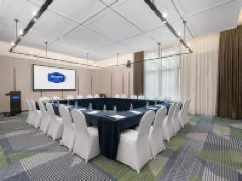 Hampton by Hilton Leshan Railway Station Hotels in Leshan