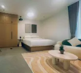 Taoyi Qichuan Hotel (Taoxichuan Cultural and Creative Block Branch)