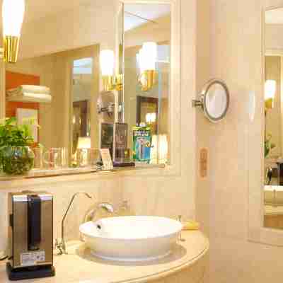 平湖白金漢爵大酒店 Rooms