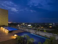 Swiss-Belhotel Airport Jakarta - Rooftop Pools