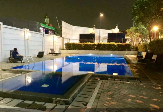 1. 세레니티 럭스 ..