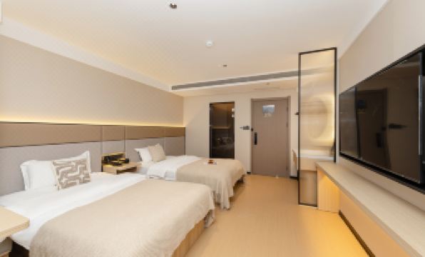 Pingtan Mingyue Lanting Hotel ( Longwangtou Beach)