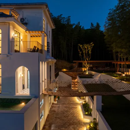 Fifth Season · Provence Private Hot Spring Homestay