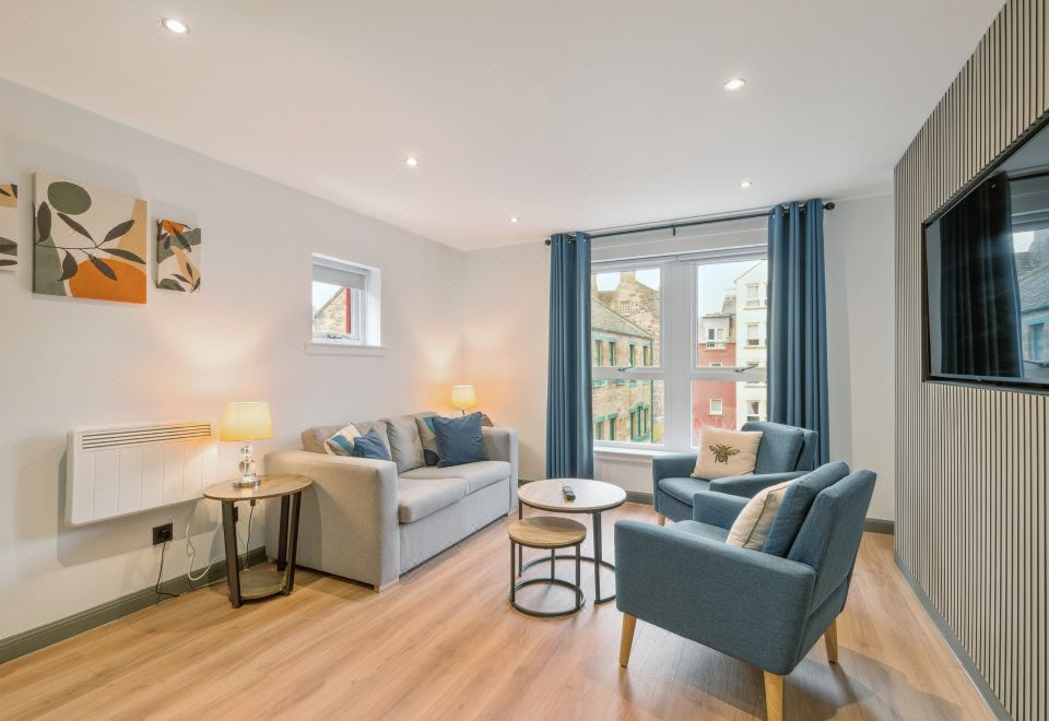 Macdonald Holyrood Hotel Over view