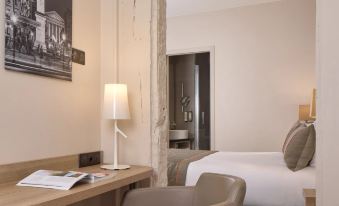Timhotel le Louvre
