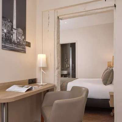 Timhotel le Louvre Hotels near Cafe de Flore