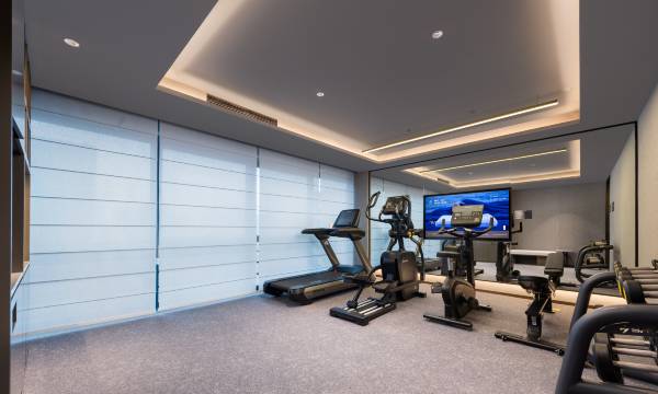 Atour Hotel (Chengdu East Railway Station, Huaishudian Metro Branch)