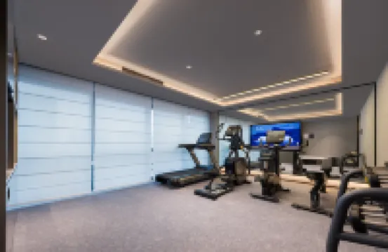 Atour Hotel (Chengdu East Railway Station, Huaishudian Metro Branch)