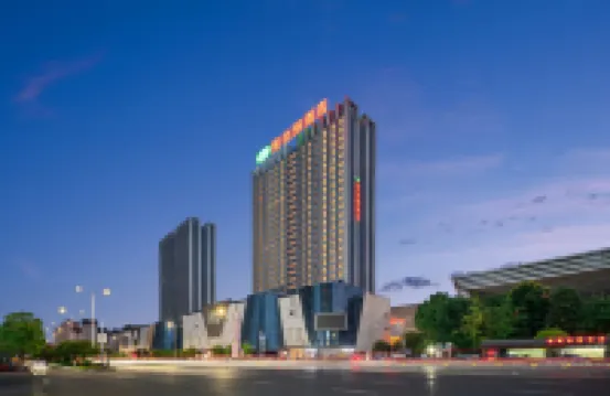 Vienna Hotel (Yichun High-speed Railway Station Wanda) Hotels in Yichun