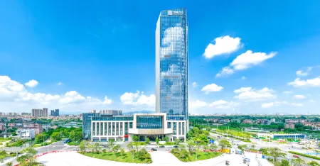 YuanLin Hotel Foshan Отели рядом с достопримечательностью «Haishou Island»