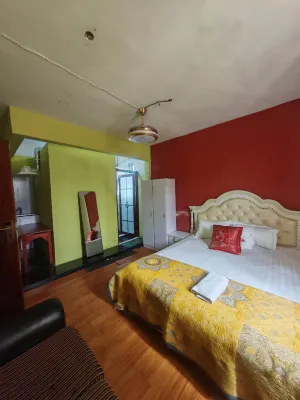 Huayun Primier Hotel Hotels in Accra Metropolis