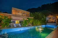Mosu · Hongcun Xiangju | Mountain & Stream Rustic-Luxury Garden Stay (Three Trees Scenic Area) - Pools