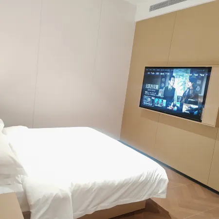Yiju Hotel (Bayannur Hanggin Rear Banner) Отели в г. Ханцзиньхоуци