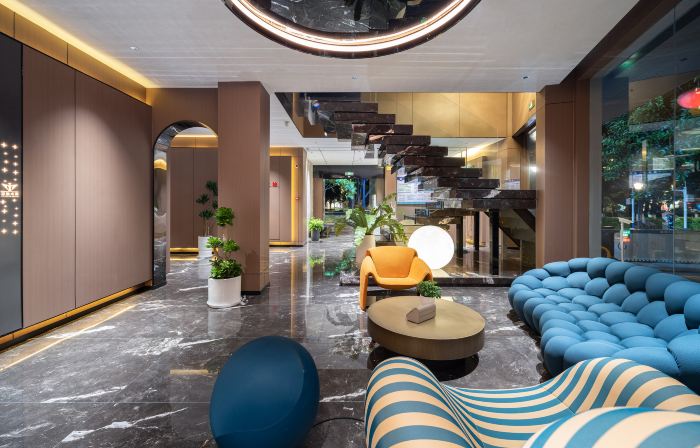 Jinhuang Future Hotel (Honghezhou Government Branch)