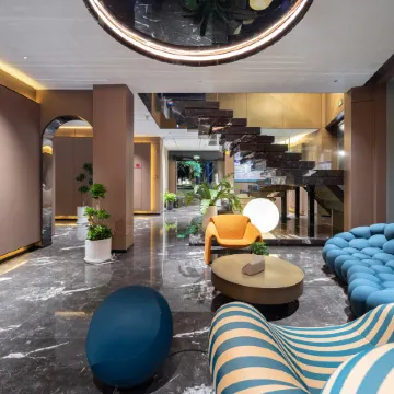 Jinhuang Future Hotel (Honghezhou Government Branch)