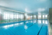 Howard Johnson Tianmu Lake Plaza Liyang - Pool