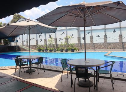 Shakti Villa Dago Bandung