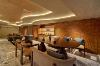 Champton Nha Trang Hotel - bar