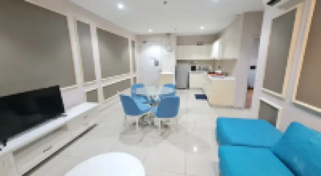 Up to 9pax, i-City i-Suite FREE WIFI 50"TV