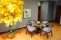 Fengye Tourist Holiday Hotel