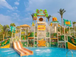 Chimelong Giraffe Castle
