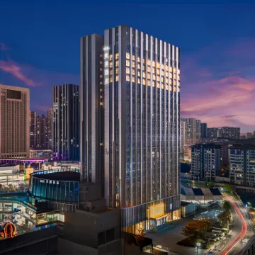 Mercure Hotels near Guanshanhu Park
