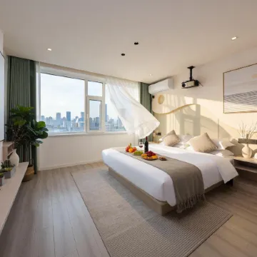 Yunduo · Designer Intelligent Cinema Homestay (Yanji Yanbian University West Market Branch)