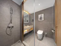 Vienna Hotel (Jiuzhaigou Eternal Love Scenic Area Branch)