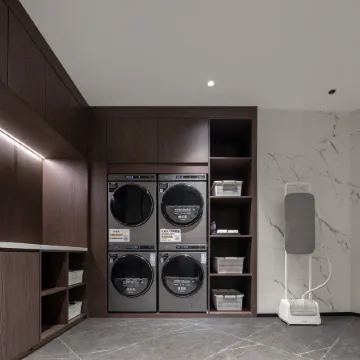 vello Hotel (Shenzhen Convention and Exhibition Center Fuxing Subway Station Branch) Отели рядом с достопримечательностью «Библиотекам Шэньчжэнь»
