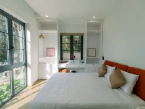 曼登韋魯納酒店 公伯隴酒店