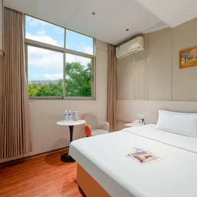 Yingxin Hotel (Quanzhou Ancient City Puxi Wanda Plaza) โรงแรมใกล้วัดกวนตี้ ฉวนโจว