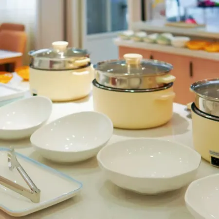 Rujia Pebble Hotel (Linshu Ginza Mall Darihong Plaza)
