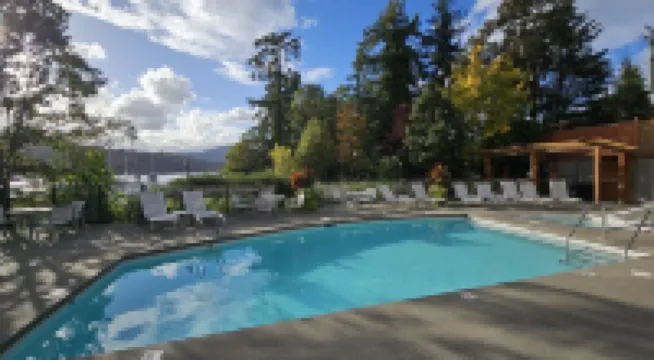 Brentwood Bay Resort & Spa
