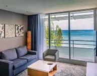 Chateau Royal Beach Resort & Spa, Noumea - balcony