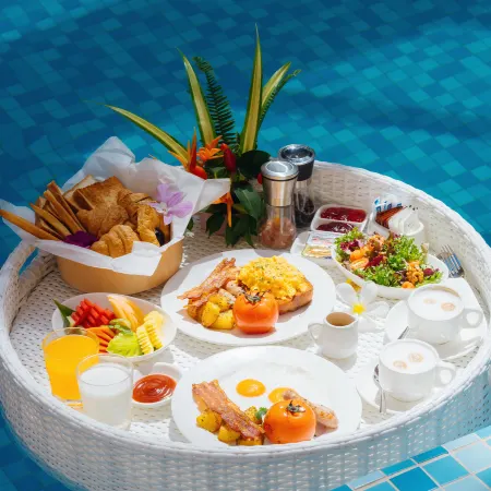 Wyndham Garden Phuket Kamala Отели рядом с достопримечательностью «Пляж Лэм Сингх»