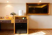 Urba Hotel (Kuitun Shopping Center Yima Lane Food Street Branch)
