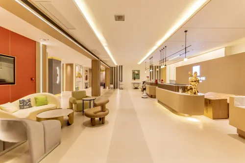 HiFashion Hotel - Parvekkeita