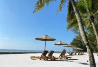 Swiss-Grand Beach Resort Kuantan - Ocean View