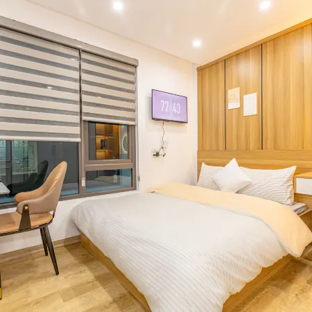 Serena Home & Apartment Hanoi Отели рядом с достопримечательностью «Донгда»