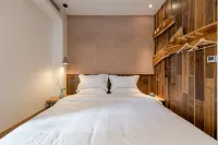 Shifang Qinglv Hotel - Mountain view
