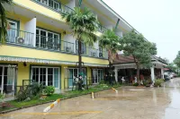 Come Pang Hotel Ubonratchathani - 2-Sterne