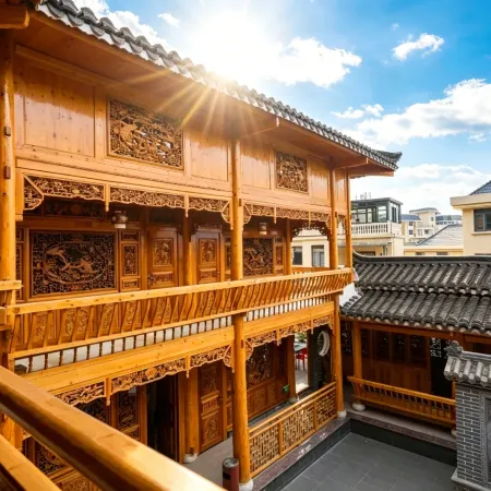 Yishanlou · Wanfeng Hidden Stay · Hui-style Design Vacation Apartment (Xingyi Wanfenglin)