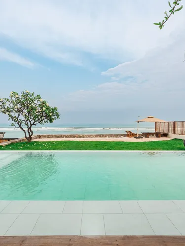 รูปภาพของSunkissed Retreat – พูลวิลล่าริมทะเล เจ้าของรางวัลดีไซน์ระดับโลก ณ หัวหิน