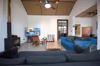 Xiangshanju Hillside Haven Homestay (Daweishan)