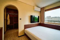 Xiangwang·Li Homestay (Datong Ancient City Daiwang Mansion)