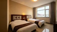 Liuyi Courtyard-Style Hotel (Fengning Bashang Grassland China Horse Town Tourist Resort)