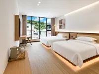 岷溪玥畔私湯民宿（畢棚溝景區理小路店）