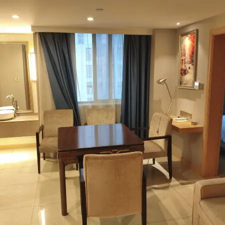 Vienna International Hotel (Nanjing Tangshan Hot Spring Resort)