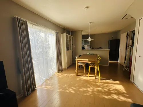 Tsuki House